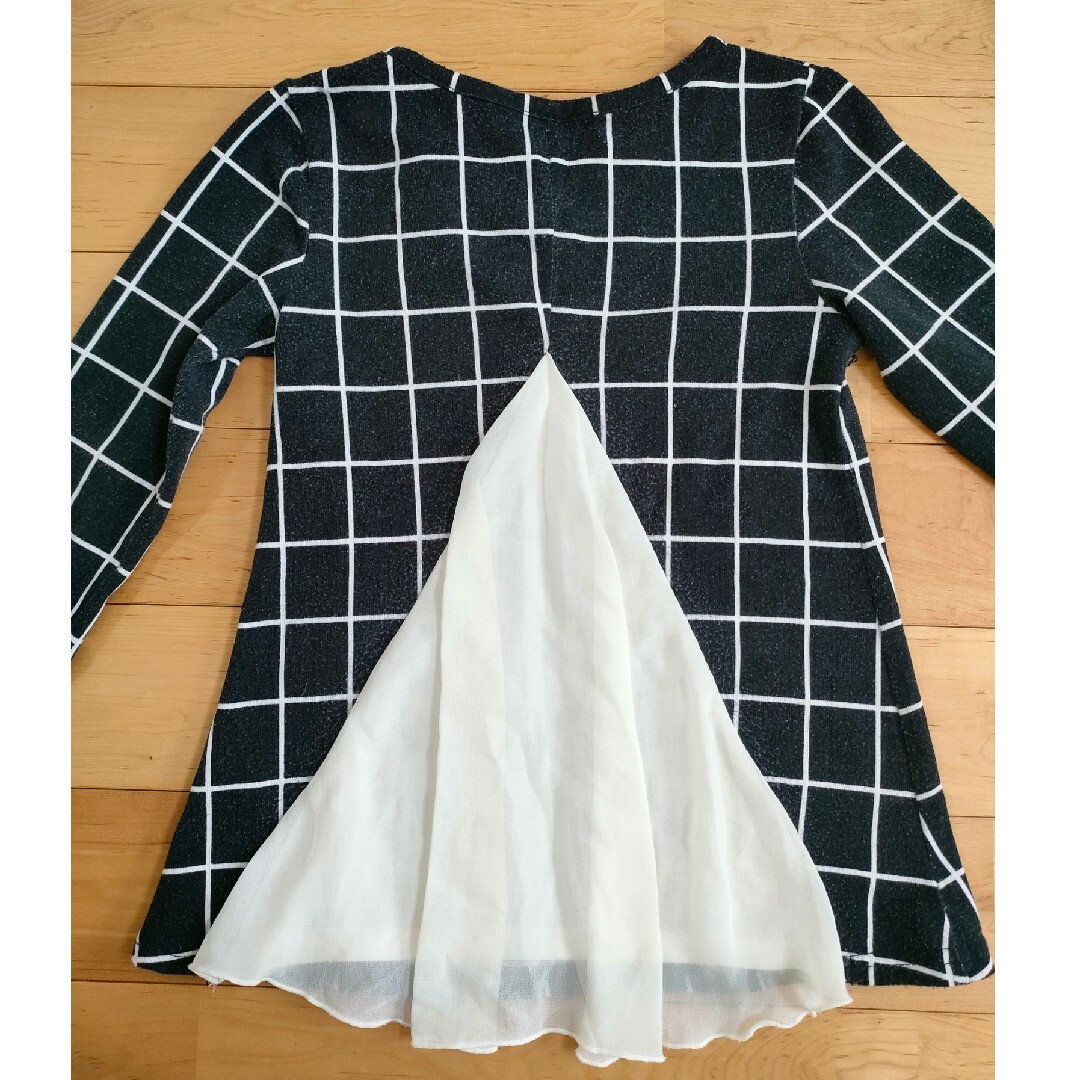 格子柄　トップス　120cm キッズ/ベビー/マタニティのキッズ服女の子用(90cm~)(Tシャツ/カットソー)の商品写真