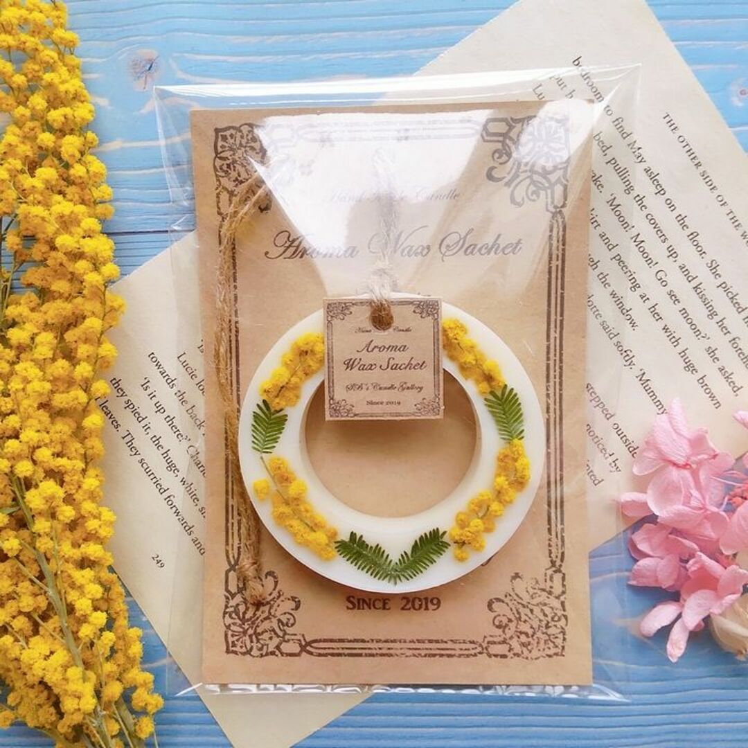 Mimosa Wreath　－　アロマワックスサシェ ハンドメイドのインテリア/家具(アロマ/キャンドル)の商品写真