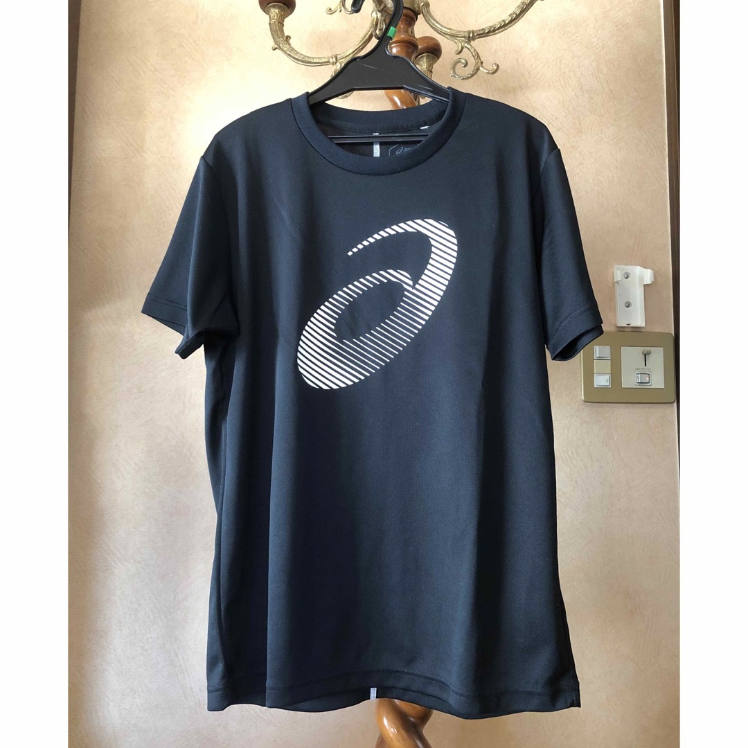 asics(アシックス)のアシックス　バレーボール　半袖　練習着　Tシャツ　ブラック🖤　サイズM レディースのトップス(Tシャツ(半袖/袖なし))の商品写真