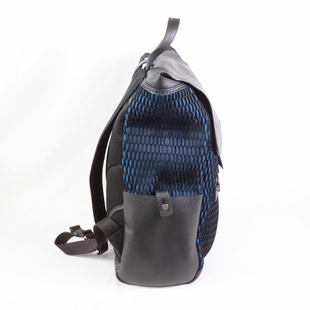 Furla(フルラ)のFURLA　フルラ　バックパック　袋付き　ネイビー　メッシュ メンズのバッグ(バッグパック/リュック)の商品写真