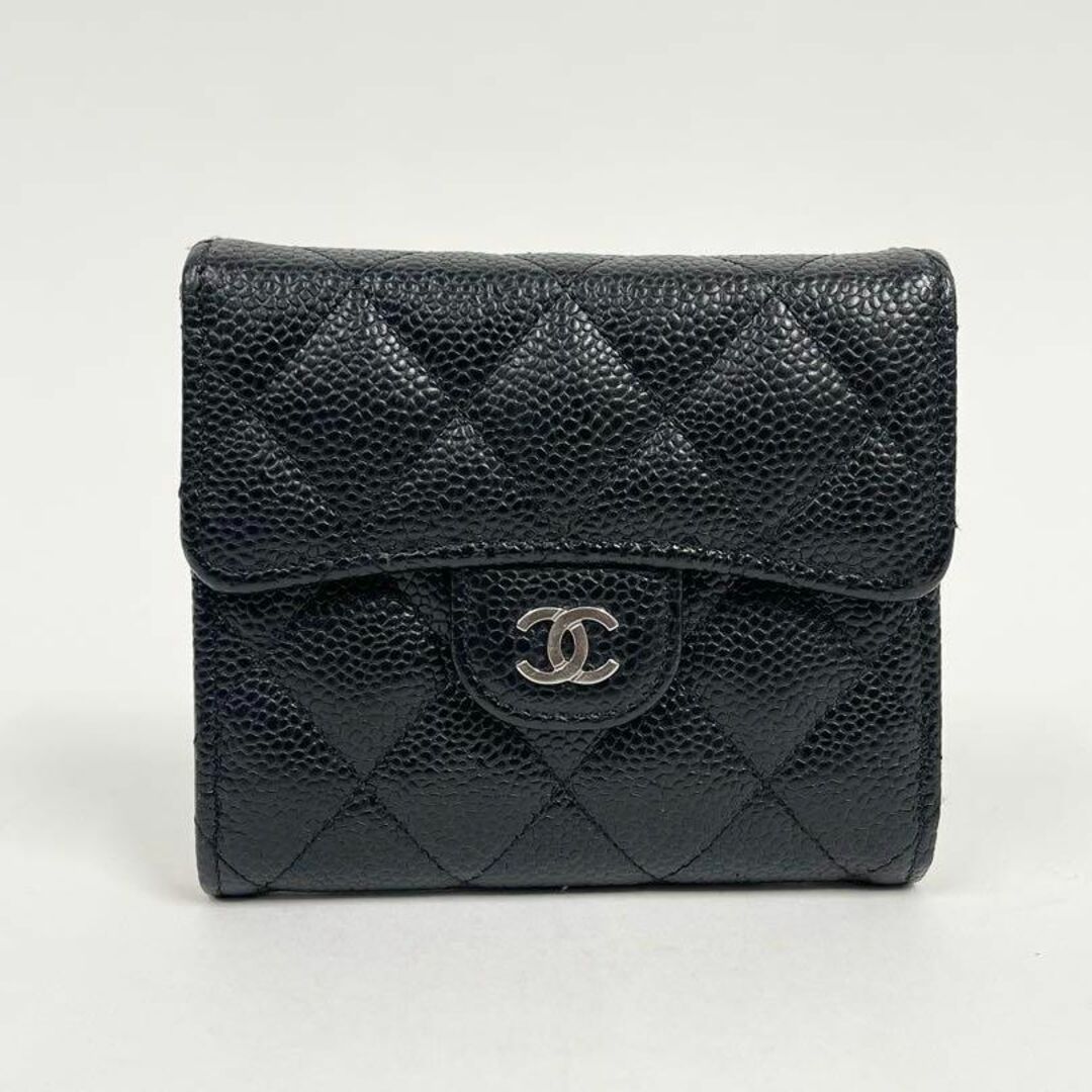 CHANEL(シャネル)のシャネル♡ マトラッセ クラシックスモールフラップウォレット キャビア 31番 レディースのファッション小物(財布)の商品写真