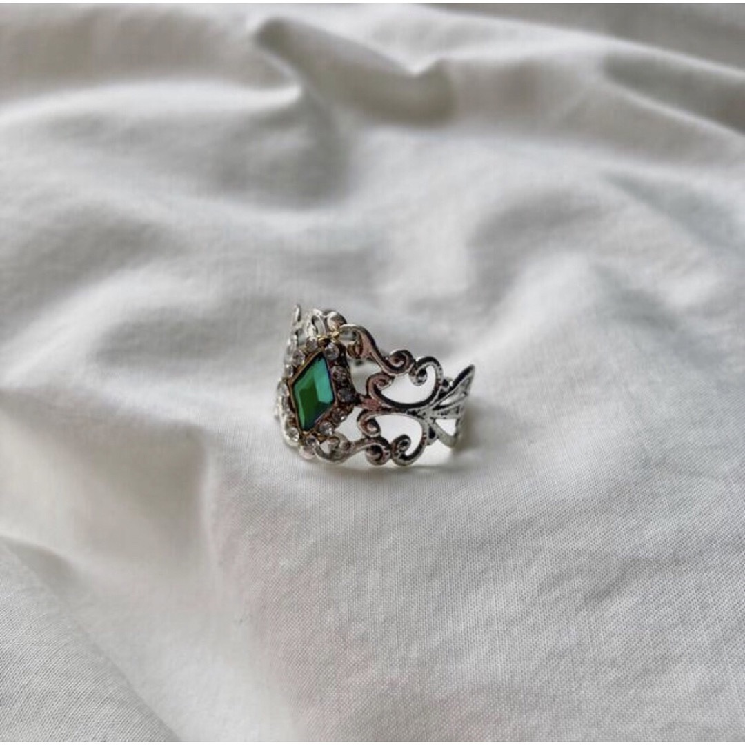 Grimoire(グリモワール)の୨୧ Vintage rétro firegreen lace ring ハンドメイドのアクセサリー(リング)の商品写真