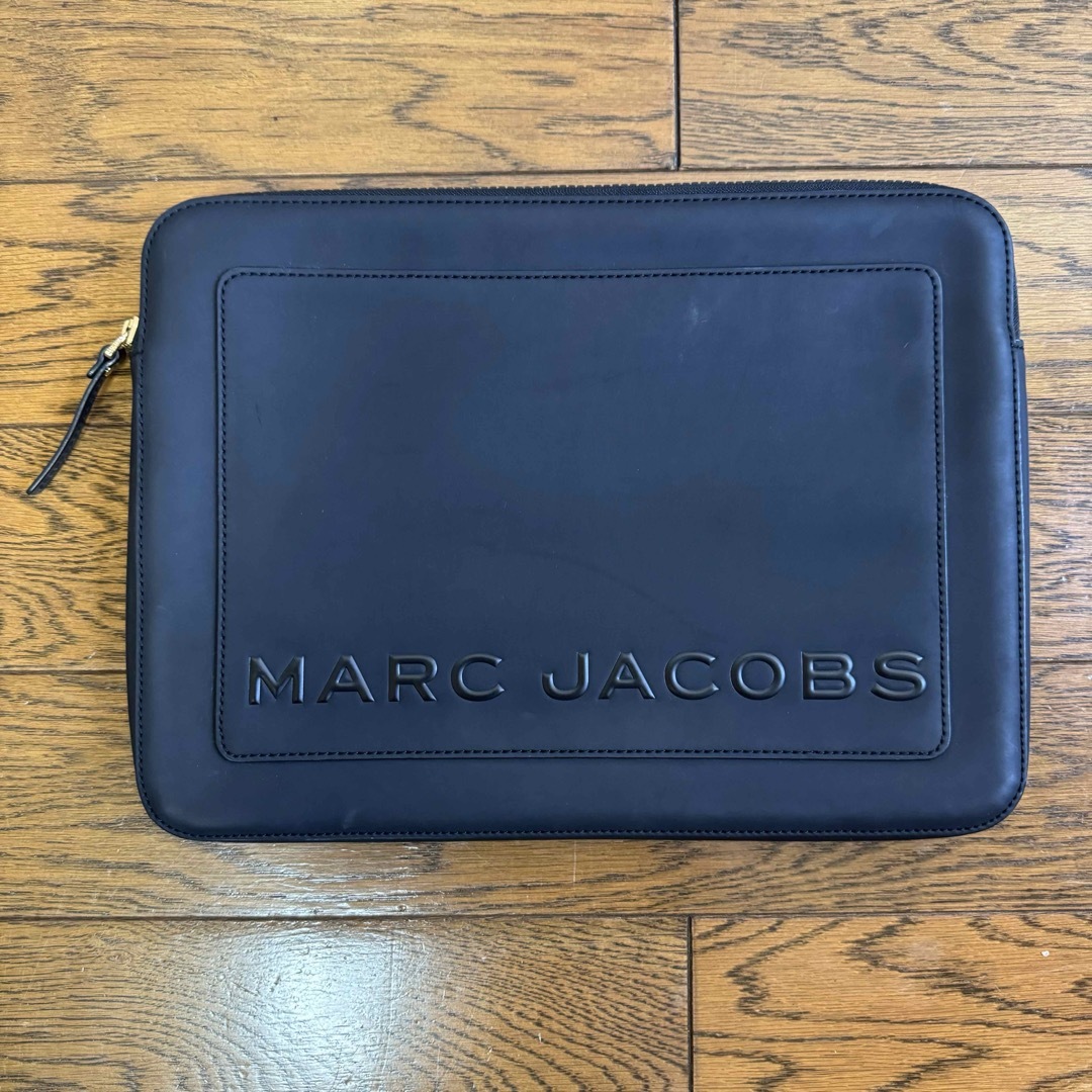 MARC BY MARC JACOBS(マークバイマークジェイコブス)のマークバイマークジェイコブス　PCケース　パソコンケース スマホ/家電/カメラのPC/タブレット(その他)の商品写真