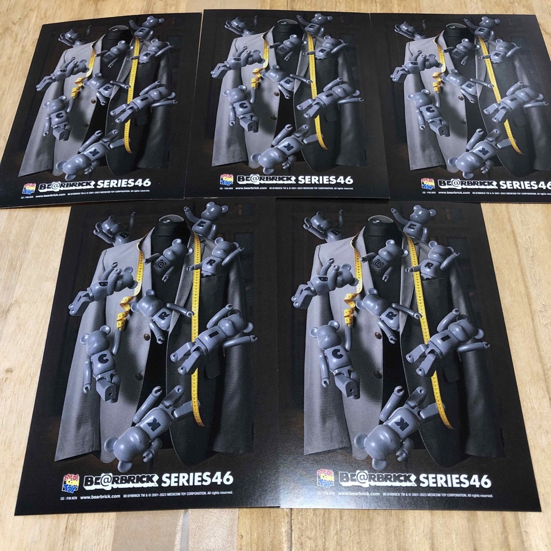 BE@RBRICK(ベアブリック)のBE@RBRICK ベアブリック　SERIES46  ポストカード　5枚セット エンタメ/ホビーのコレクション(印刷物)の商品写真