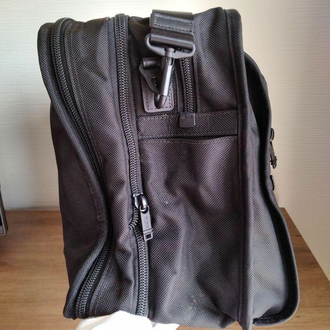 TUMI(トゥミ)の【美品】トゥミ　ビジネスバッグ　2way　ブラック　メンズ　大容量　A4収納可能 メンズのバッグ(ビジネスバッグ)の商品写真