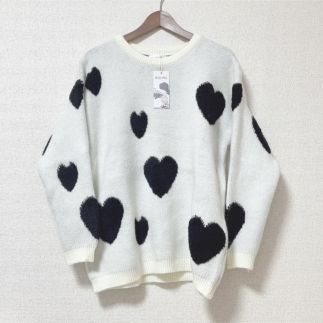 ♡BSCOOL ♡JIANG-JIANG ハート　セーター　ニット レディースのトップス(ニット/セーター)の商品写真