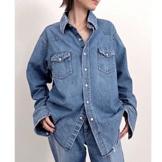 アパルトモンドゥーズィエムクラス(L'Appartement DEUXIEME CLASSE)の今季アパルトモン別注レッドカードNelly denimドゥーズィエムクラス(Gジャン/デニムジャケット)