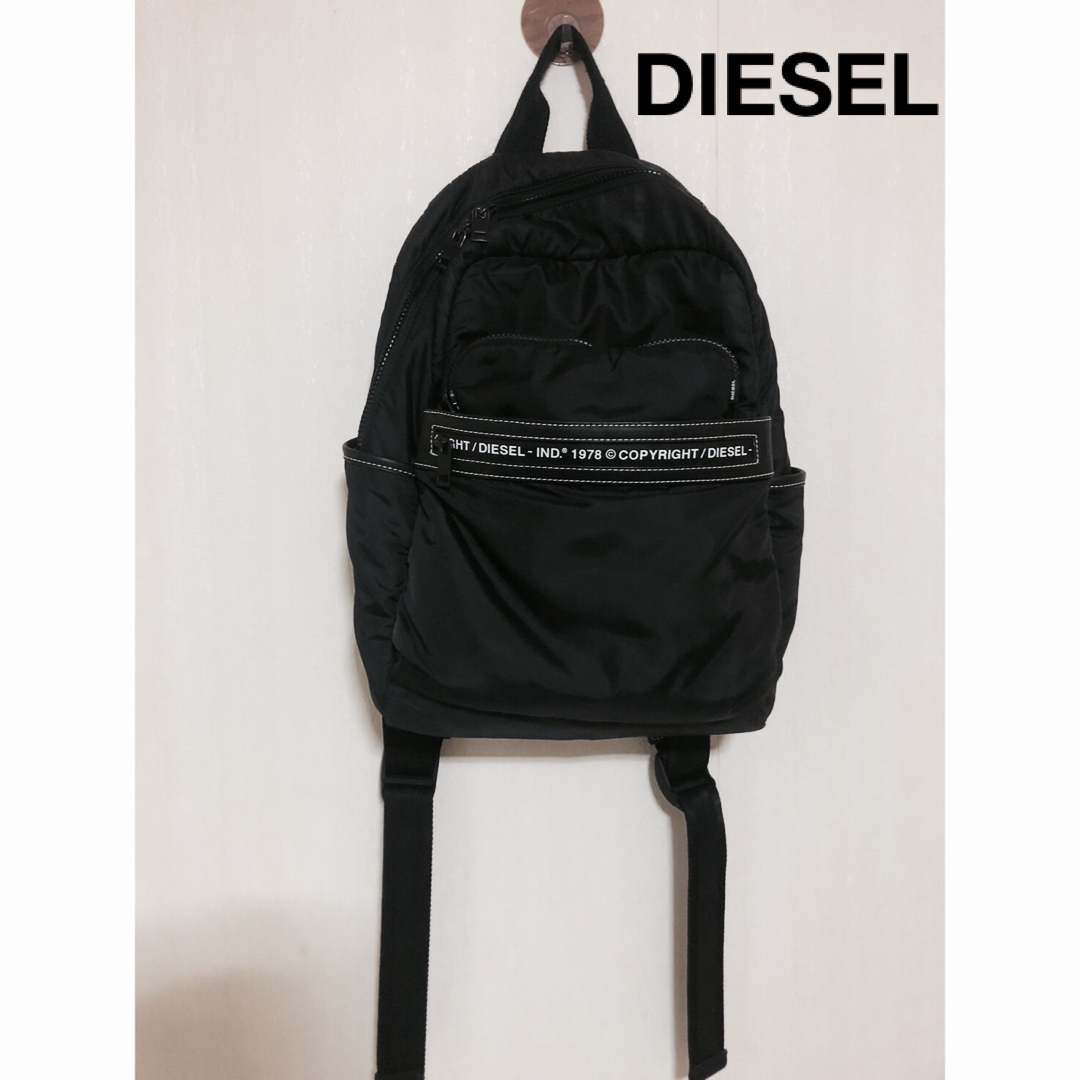 DIESEL(ディーゼル)の☆DIESEL ディーゼル ロゴジップ ナイロン リュック バックパック☆ レディースのバッグ(リュック/バックパック)の商品写真