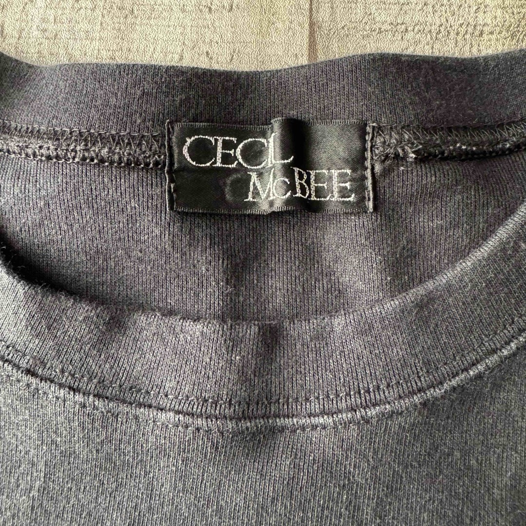 CECIL McBEE(セシルマクビー)の● CECIL McBEE セシルマクビー ラインストーン キラキラ ドクロ ● レディースのトップス(Tシャツ(半袖/袖なし))の商品写真