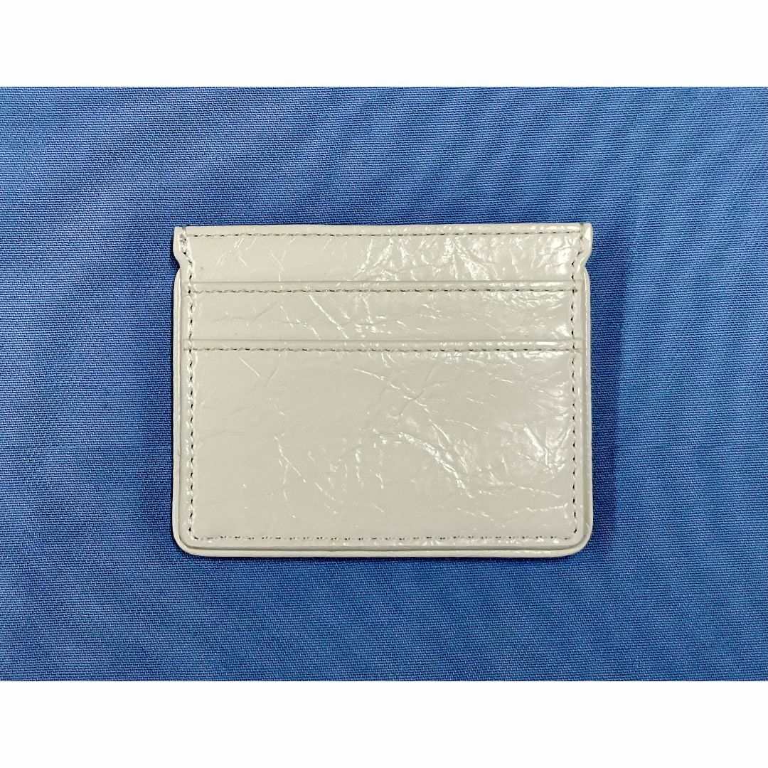 ARMANI EXCHANGE(アルマーニエクスチェンジ)のAX　カードケース 0121　ホワイト　アルマーニ エクスチェンジ　新品 タグ付 レディースのファッション小物(パスケース/IDカードホルダー)の商品写真