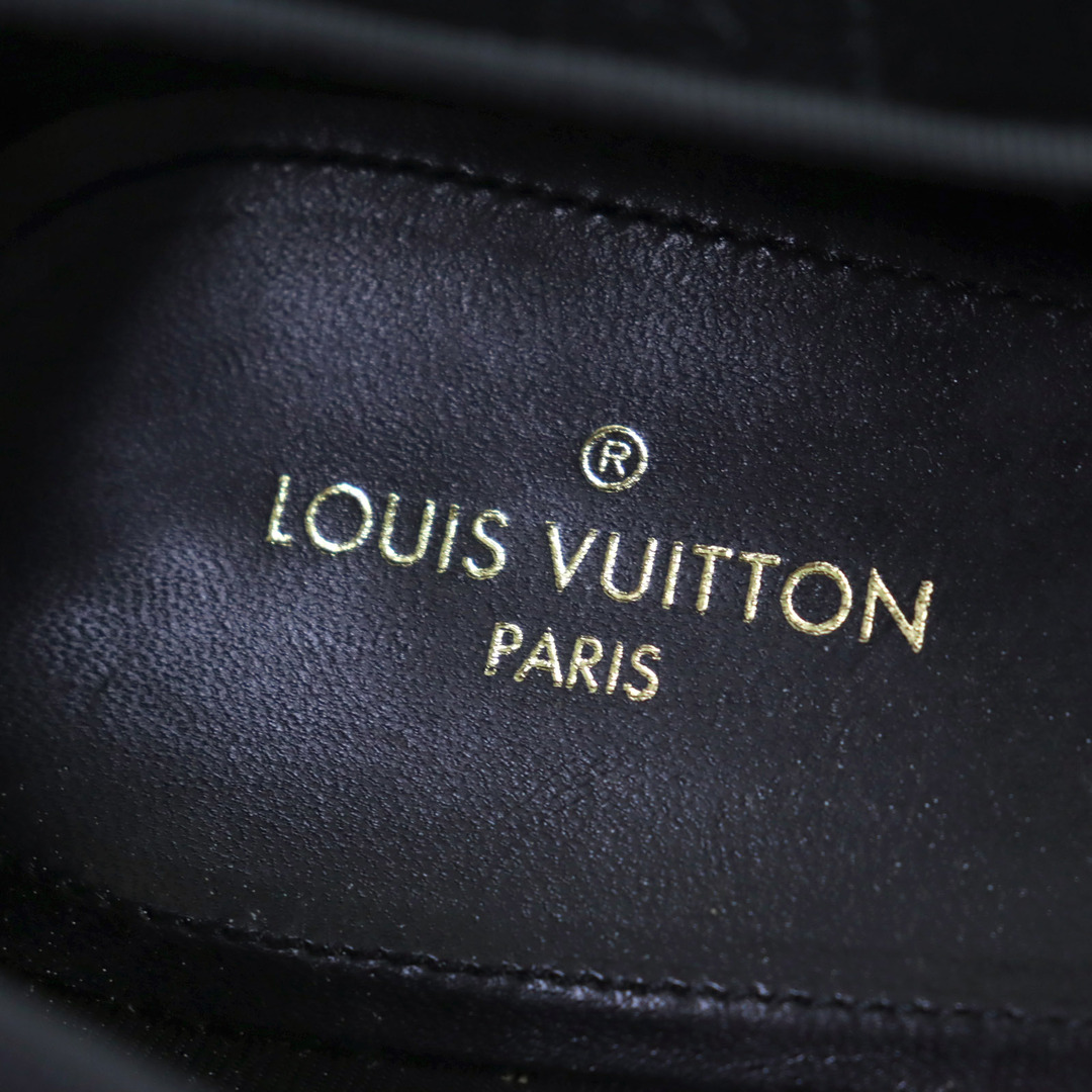 LOUIS VUITTON(ルイヴィトン)の極美品 LOUIS VUITTON ルイヴィトン オートゥイユライン ベロア ダミエ ロゴ刺繍入り オペラシューズ/スリッポン/ローファー ブラック 8 イタリア製 メンズ メンズの靴/シューズ(その他)の商品写真