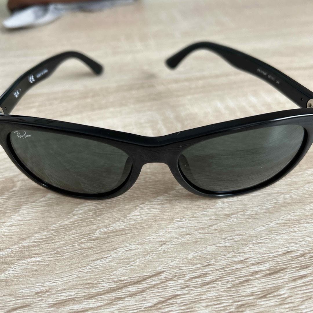 Ray-Ban(レイバン)のレイバン サングラス RayBan RB4184F ブラック メンズのファッション小物(サングラス/メガネ)の商品写真