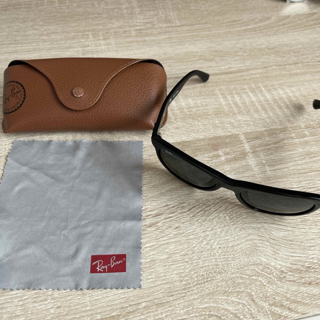 Ray-Ban(レイバン)のレイバン サングラス RayBan RB4184F ブラック メンズのファッション小物(サングラス/メガネ)の商品写真