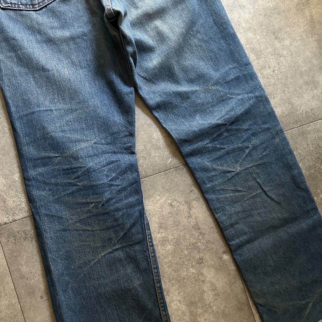 Levi's(リーバイス)の80s リーバイス501 USA製 31×34 濃紺 ヒゲ/ハチノス メンズのパンツ(デニム/ジーンズ)の商品写真