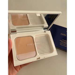 エスティローダー(Estee Lauder)のダブルウェア ブライト二ング パウダー メークアップ／ソフト ブラー パウダー(ファンデーション)