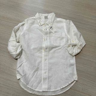 ギャップ(GAP)の新品⭐︎GAP 110サイズ　シャツ(Tシャツ/カットソー)