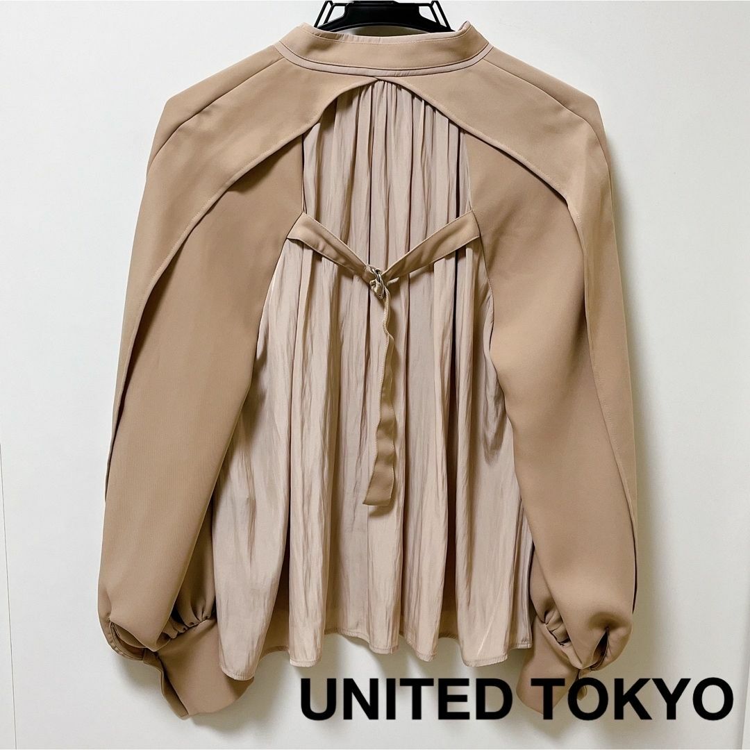 STUDIOUS(ステュディオス)の美品 UNITED TOKYO ロングスリーブ デザインプルオーバートップス レディースのトップス(シャツ/ブラウス(長袖/七分))の商品写真