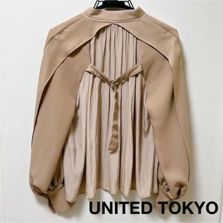 ステュディオス(STUDIOUS)の美品 UNITED TOKYO ロングスリーブ デザインプルオーバートップス(シャツ/ブラウス(長袖/七分))