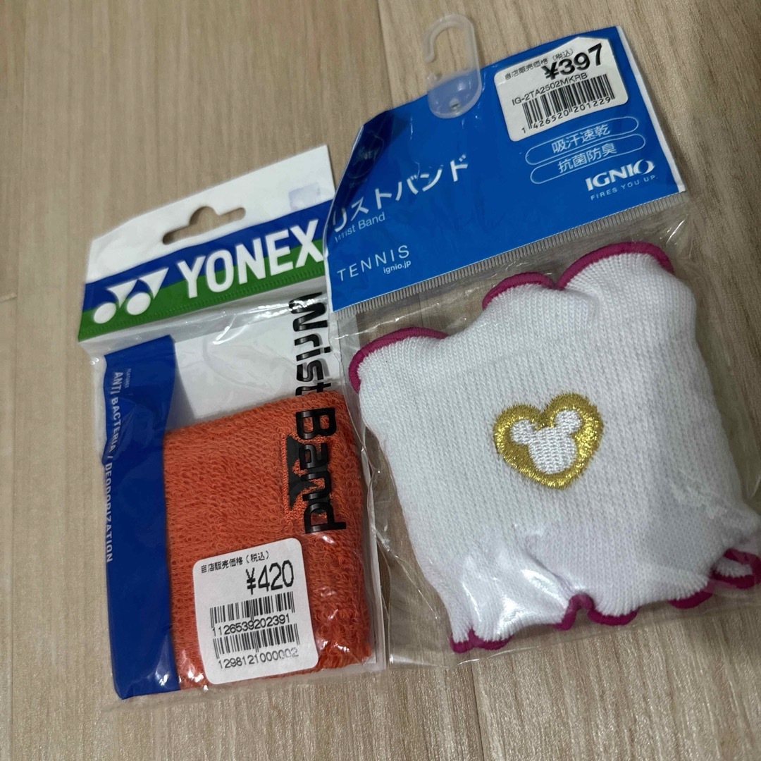 YONEX(ヨネックス)のリストバンド 2個セット 新品未使用 スポーツ/アウトドアのスポーツ/アウトドア その他(バドミントン)の商品写真