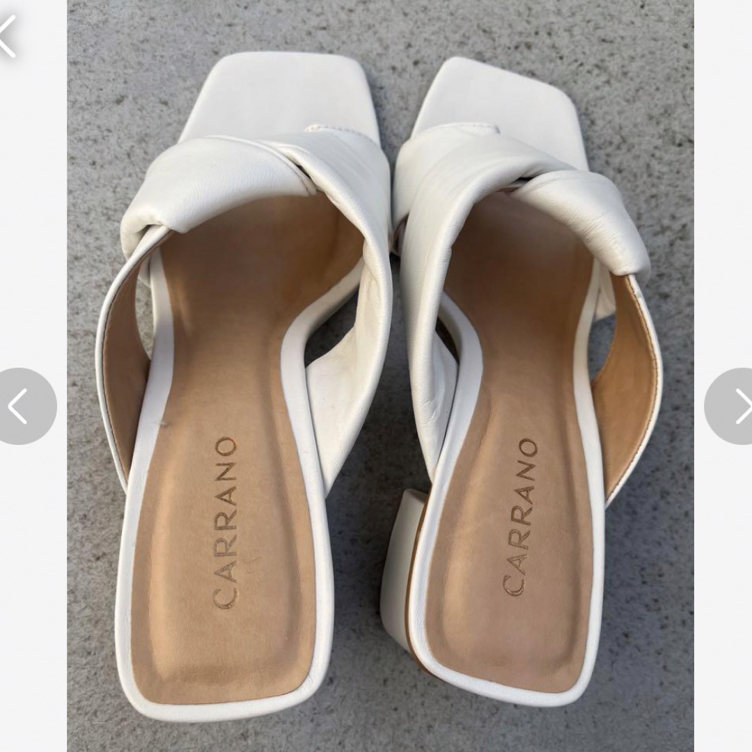 CARRANO(カラーノ)のCARRANO 定価18700円　チャンキーヒールトングミュールサンダル レディースの靴/シューズ(サンダル)の商品写真
