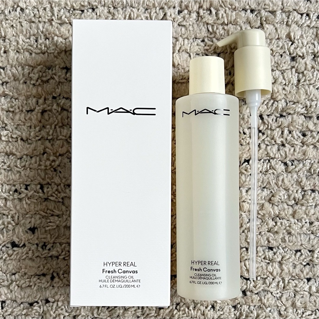 MAC(マック)のMAC ハイパーリアルフレッシュキャンバスクレンジングオイル コスメ/美容のスキンケア/基礎化粧品(クレンジング/メイク落とし)の商品写真