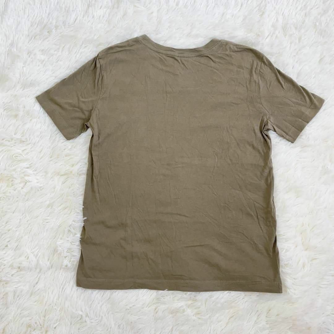 GU(ジーユー)の【ジーユー】GU（M）ユニセックス Tシャツ 半袖 カーキ 夏服 男女兼用 レディースのトップス(Tシャツ(半袖/袖なし))の商品写真