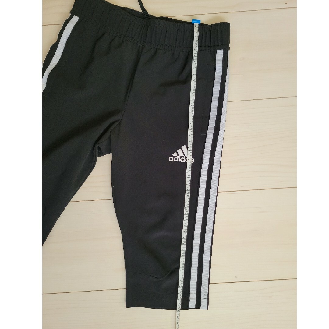 adidas(アディダス)のadidasハーフパンツ キッズ/ベビー/マタニティのキッズ服男の子用(90cm~)(パンツ/スパッツ)の商品写真