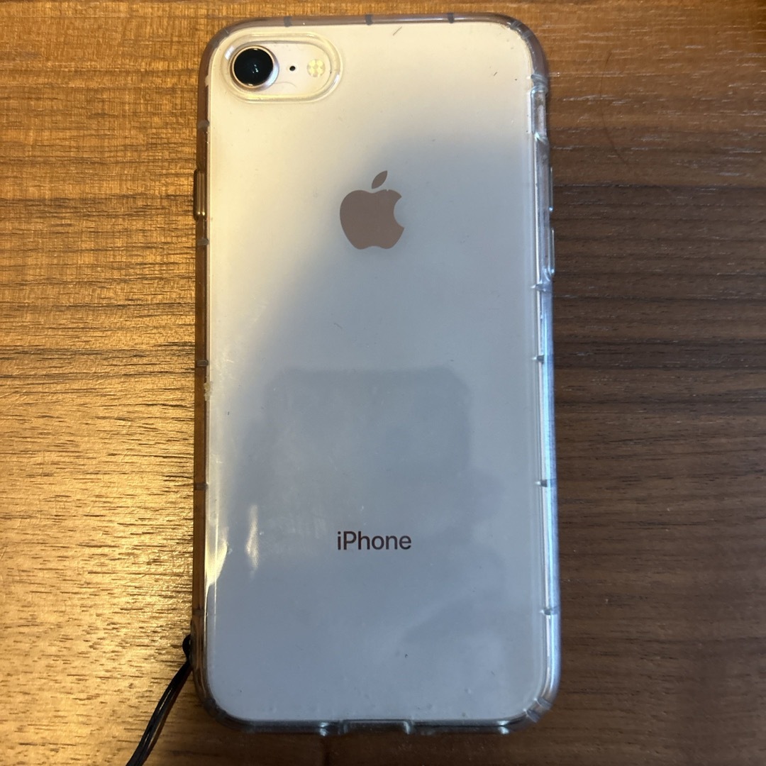 アップル iPhone8 64GB ゴールド docomo | フリマアプリ ラクマ