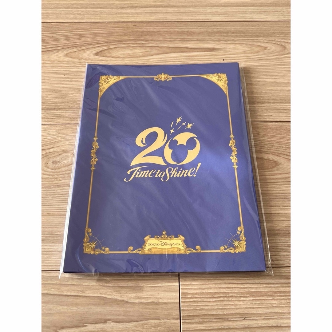 Disney(ディズニー)のディズニーリゾートライン　フリーきっぷ　台紙付　シー 20周年　リゾラ限定販売 エンタメ/ホビーのおもちゃ/ぬいぐるみ(キャラクターグッズ)の商品写真