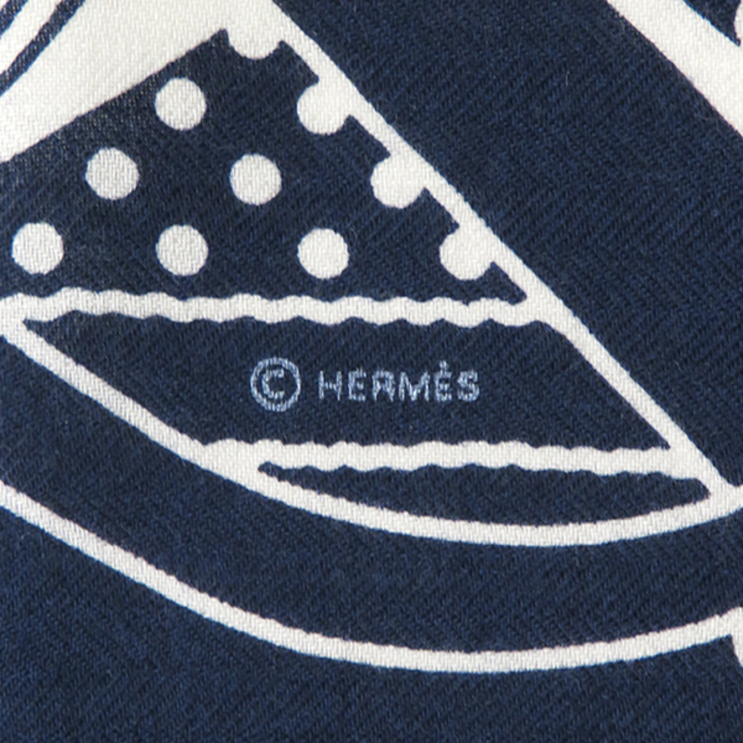 Hermes(エルメス)のエルメス HERMES ストール ショール カレ140 CARRE カシミヤ シルク ネイビー×ホワイト 【Grand Manege Bandana/グラン マネージュ】  【箱】【中古】 レディースのファッション小物(ストール/パシュミナ)の商品写真