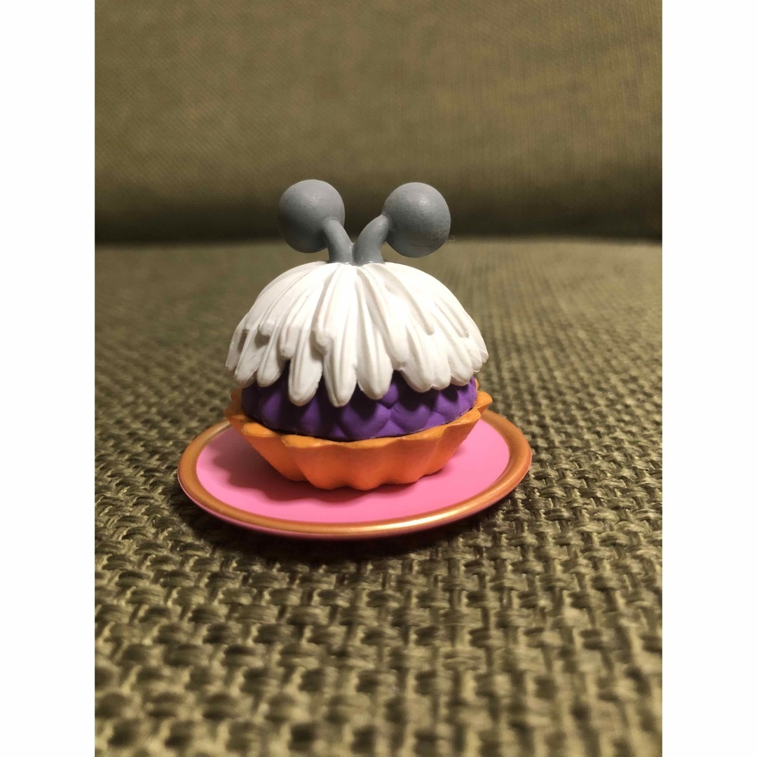 Disney(ディズニー)のディズニー　ピクサー　ガチャ　ブー紫タルト エンタメ/ホビーのおもちゃ/ぬいぐるみ(キャラクターグッズ)の商品写真