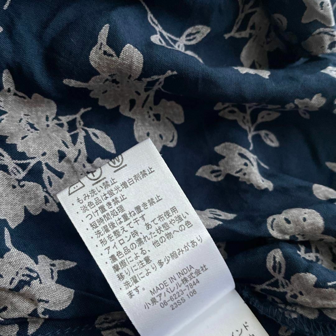 花柄 ブラウス シャツ トップス ナチュラル コンフォート 半袖 レディースのトップス(シャツ/ブラウス(半袖/袖なし))の商品写真