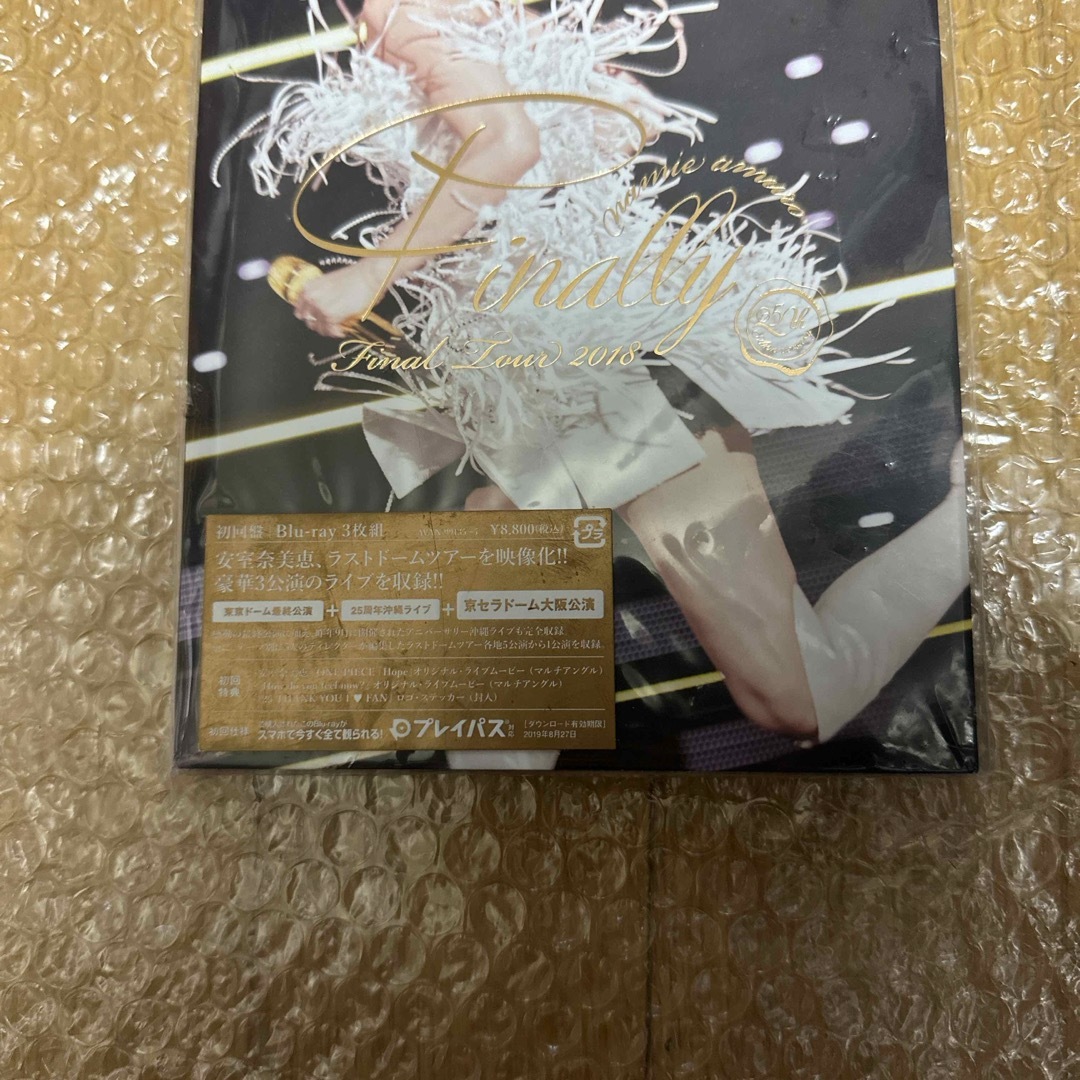 avex(エイベックス)の新品　初回盤 安室奈美恵 3BD Final Tour 2018 Finally エンタメ/ホビーのDVD/ブルーレイ(ミュージック)の商品写真