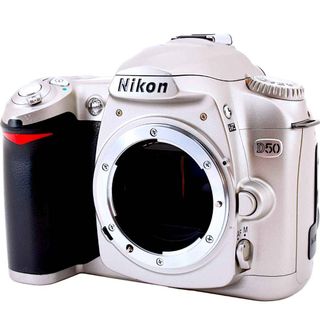 ニコン(Nikon)の未使用に近い!! Nikon D50 ショット数137回♪ #6919(デジタル一眼)