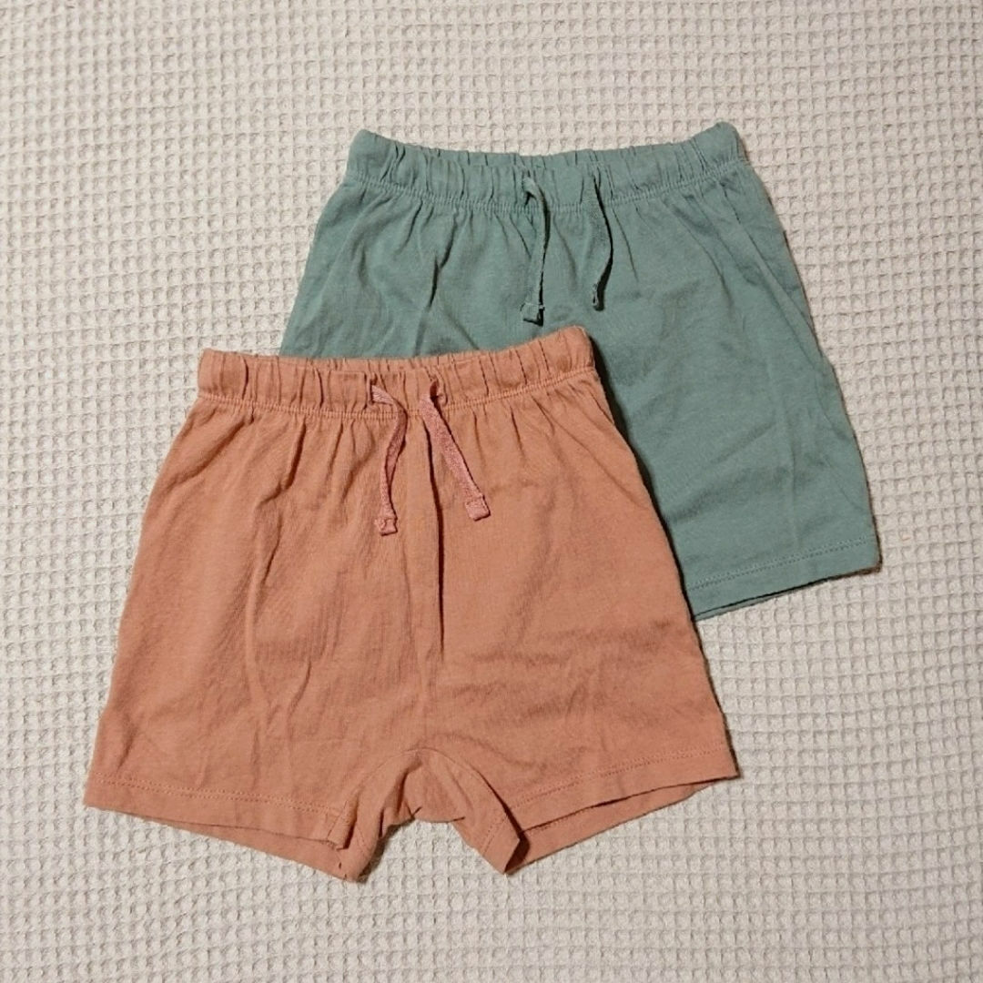 H&M(エイチアンドエム)のH＆M ☆ コットンショートパンツ ( 104cm ) キッズ/ベビー/マタニティのキッズ服男の子用(90cm~)(パンツ/スパッツ)の商品写真