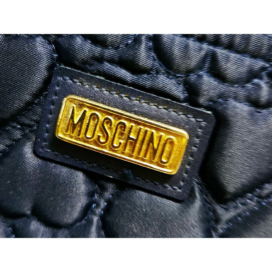 MOSCHINO(モスキーノ)のMOSCHINO モスキーノ ポーチ レディースのファッション小物(ポーチ)の商品写真