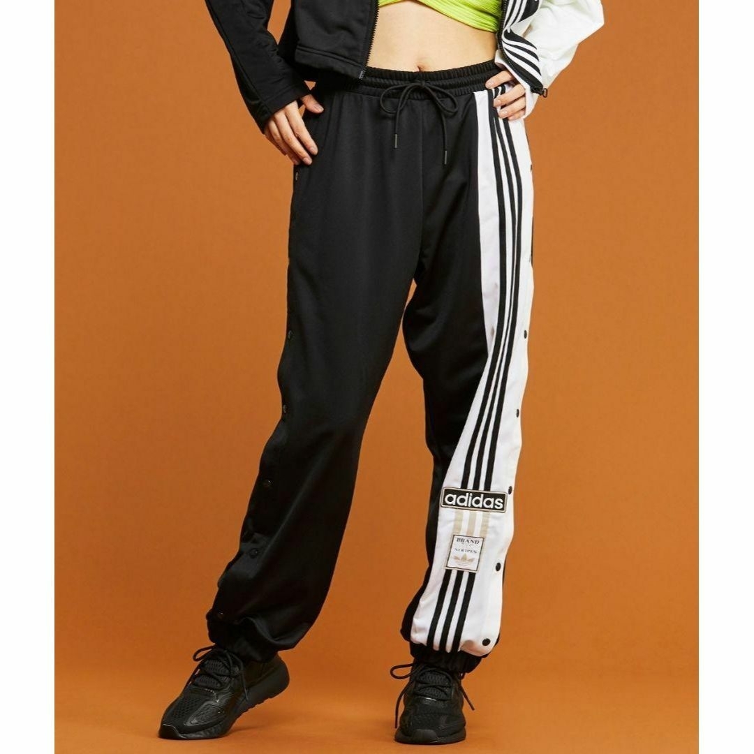 Originals（adidas）(オリジナルス)のアディダス 黒 アディブレイク スナップパンツ ジャージ 女性M 中島健人 着用 レディースのパンツ(その他)の商品写真