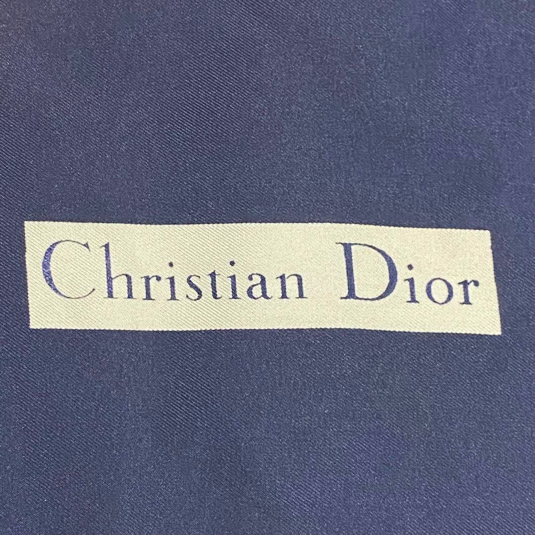 Christian Dior(クリスチャンディオール)の★Christian Dior★ スカーフ 花 蓮 シルク ネイビー イエロー レディースのファッション小物(バンダナ/スカーフ)の商品写真
