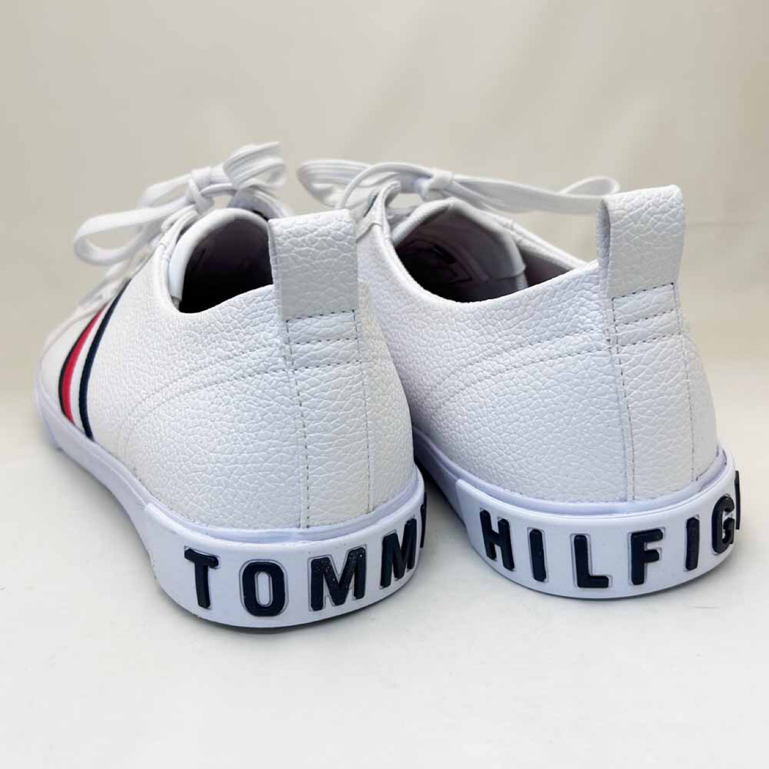 TOMMY HILFIGER(トミーヒルフィガー)の新品 トミーヒルフィガー スニーカー RAYAS2 ホワイト 26.5cm メンズの靴/シューズ(スニーカー)の商品写真