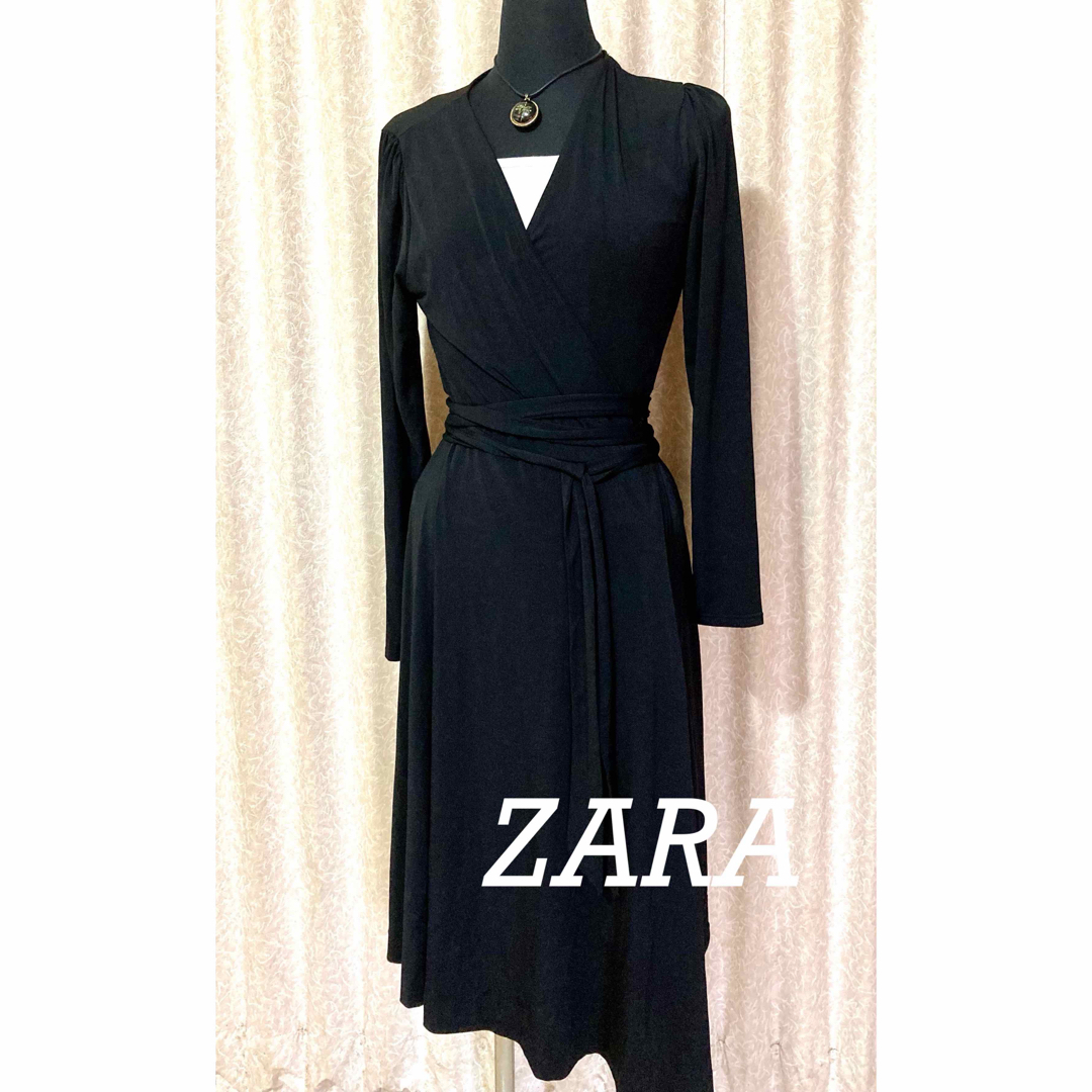 ZARA(ザラ)のワンピース 黒 カシュクール ブラック ストレッチ ZARA長袖  レディースのフォーマル/ドレス(ミディアムドレス)の商品写真