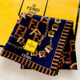 フェンディ(FENDI)のFENDI★フェンディ★ハンカチ G ★新品未使用(ハンカチ)