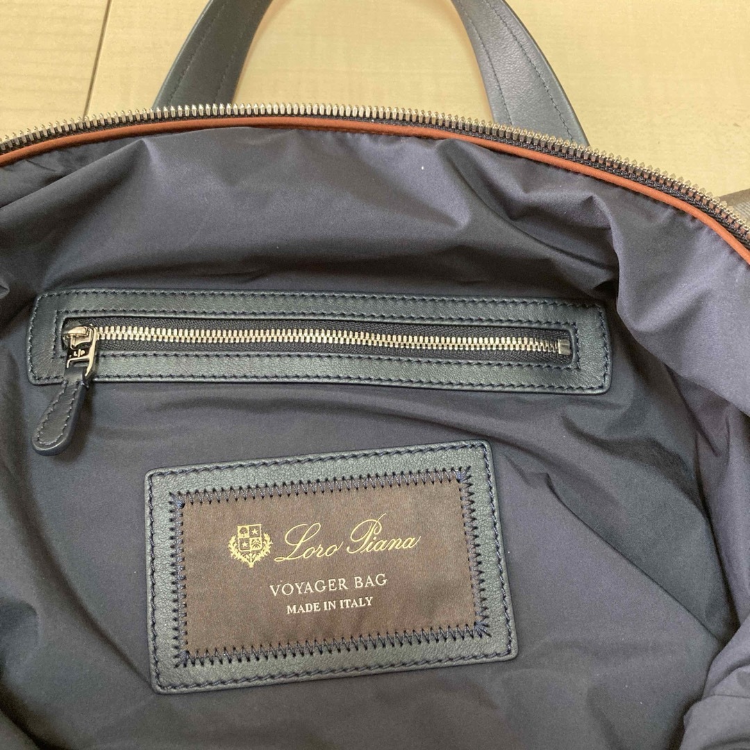 LORO PIANA(ロロピアーナ)の美品　Loro Piana ロロピアーナ ボストンバック　ネイビー レディースのバッグ(トートバッグ)の商品写真