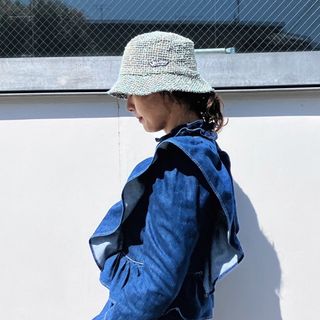 ホリデイ(holiday)のHOLIDAY TWEED BUCKET HAT ツイード バケハ(ハット)