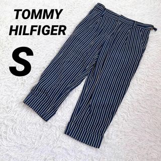 トミーヒルフィガー(TOMMY HILFIGER)の【TOMMYHILFIGER】トミーヒルフィガー（S）ストライプ柄 クロップド(カジュアルパンツ)