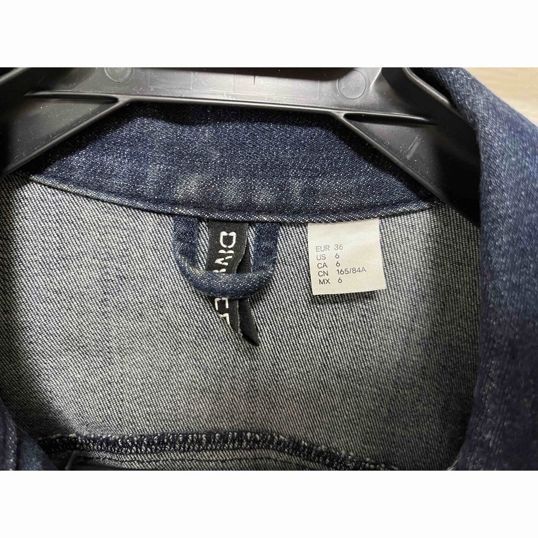 H&M(エイチアンドエム)のH&M デニムジャケット レディースのジャケット/アウター(Gジャン/デニムジャケット)の商品写真