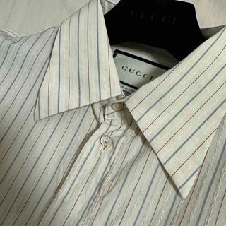 グッチ(Gucci)のGUCCI シャツ　グッチ(シャツ)