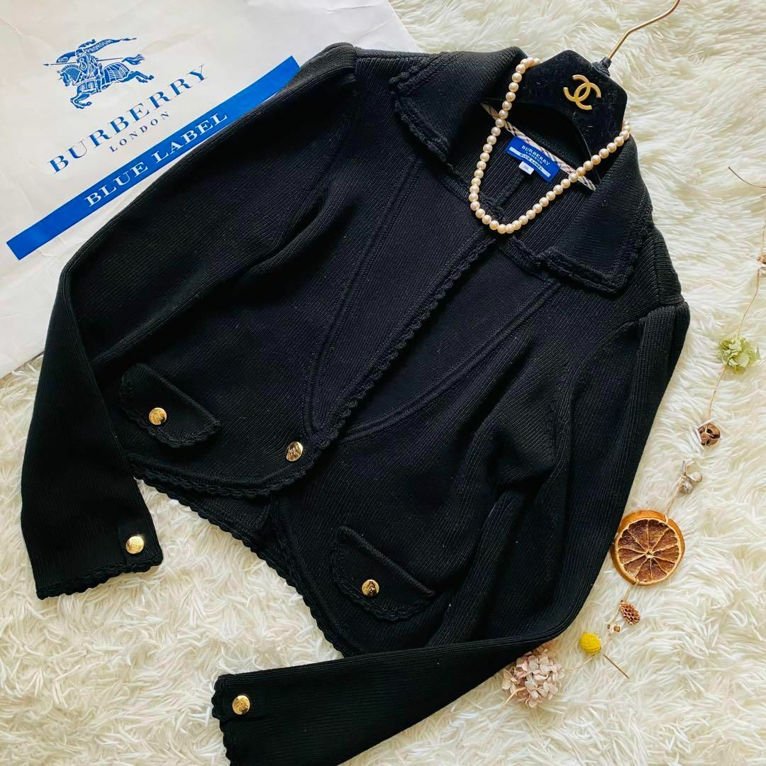 BURBERRY BLUE LABEL(バーバリーブルーレーベル)の極美品 バーバリーブルーレーベル 希少デザイン 金ボタン チェック カーディガン レディースのトップス(カーディガン)の商品写真