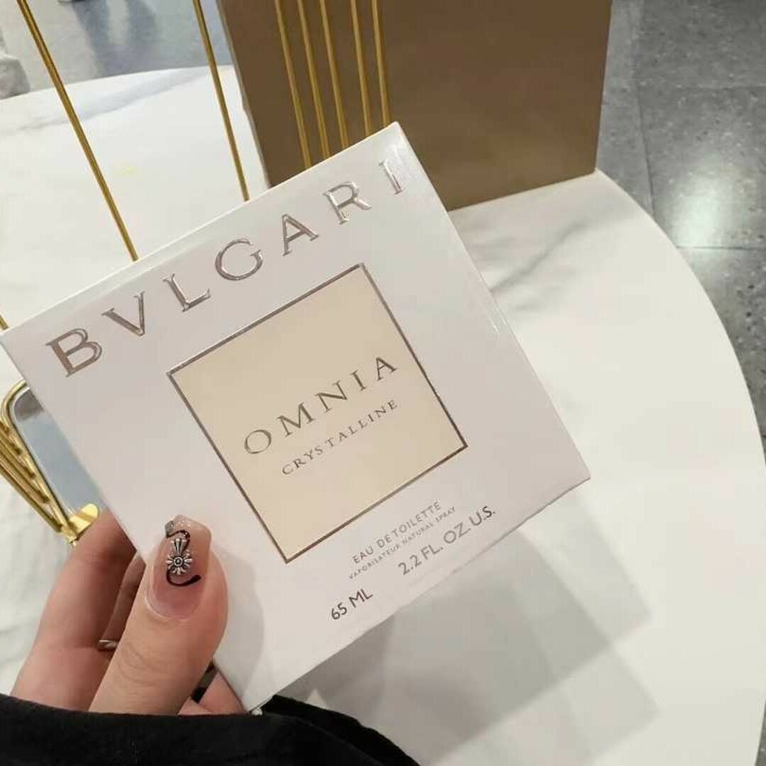 BVLGARI(ブルガリ)の新品ブルガリ オムニア クリスタリン オードトワレ EDT 65ml コスメ/美容の香水(香水(女性用))の商品写真