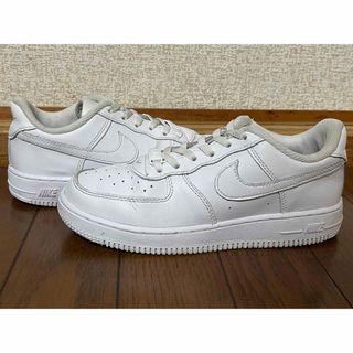 ナイキ(NIKE)のNIKE WMNS AIR FORCE 1 LE 22.0cm(スニーカー)