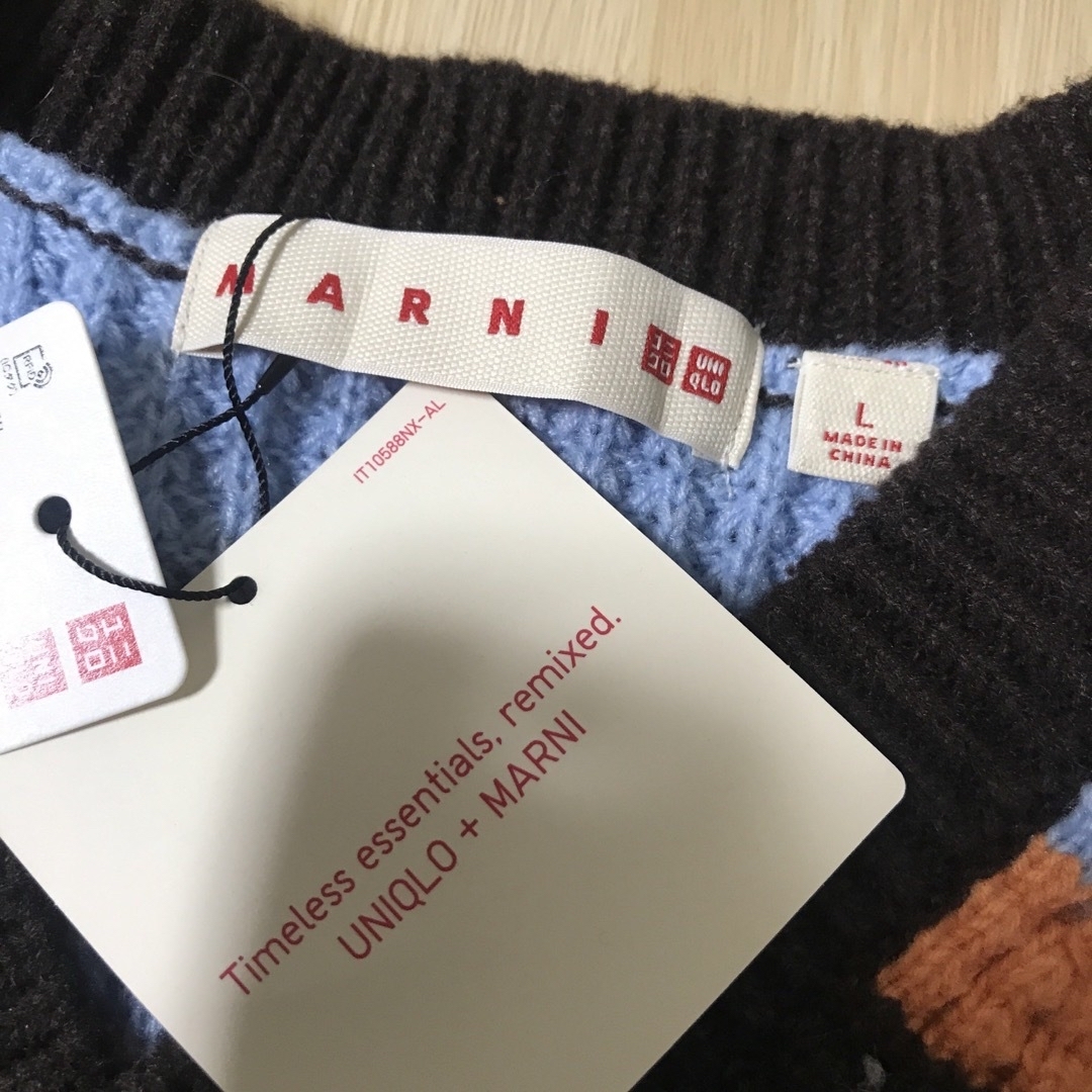 Marni(マルニ)の未使用タグ付き　ユニクロUNIQLO＋MARNI レディース　Lサイズ レディースのトップス(ニット/セーター)の商品写真